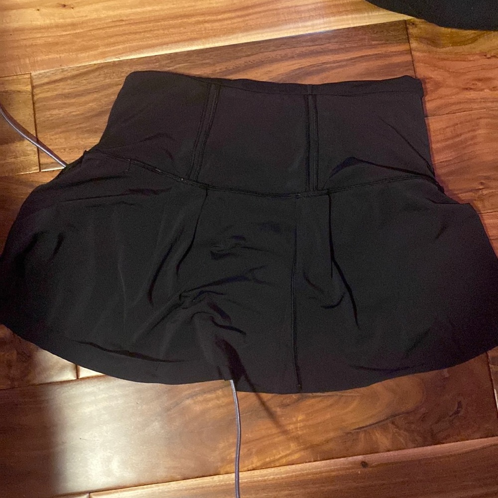 Lulu off the plead skirt